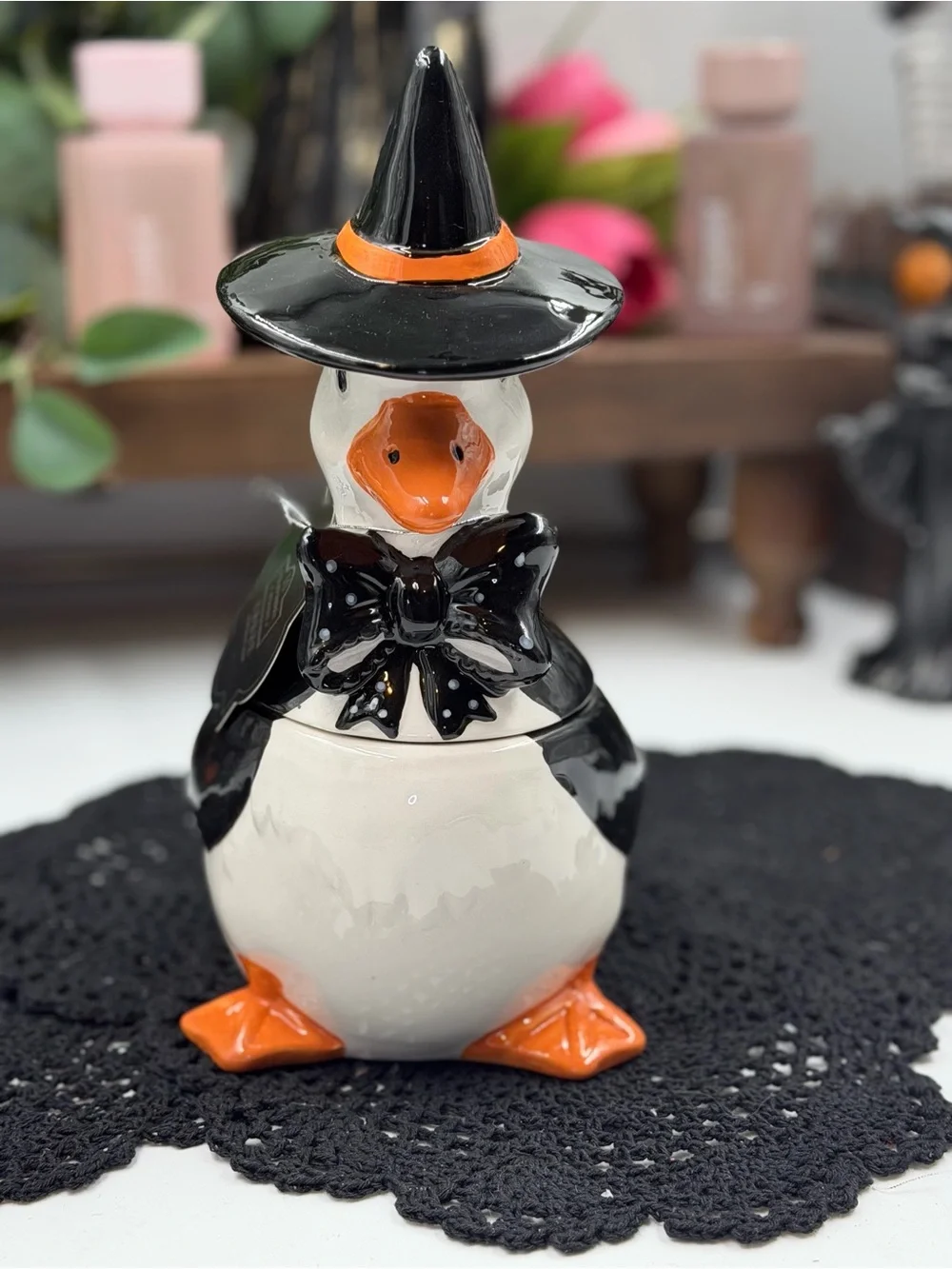 new 10 strawberry street witch duck ceramic cookie jar halloween 10” viral